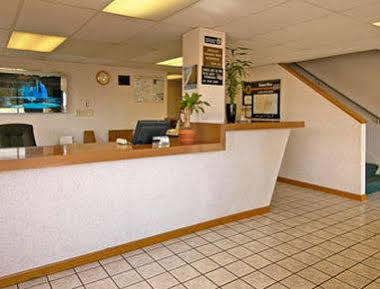 Super 8 By Wyndham Ashland Hotell Exteriör bild